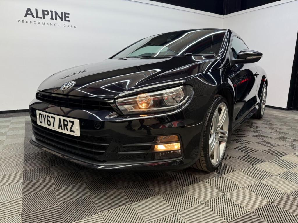 View VOLKSWAGEN SCIROCCO 2.0 TDI R-Line