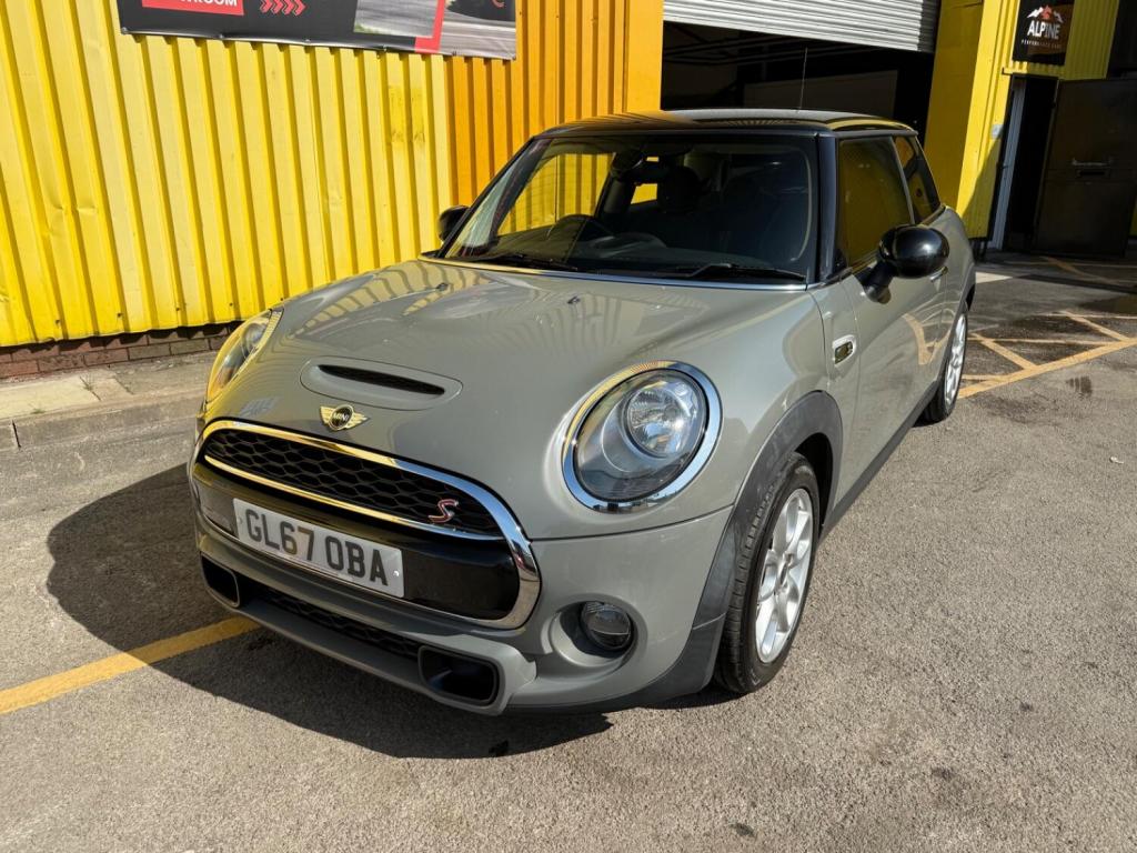 View MINI HATCH 2.0 Cooper S 3-Door Hatch