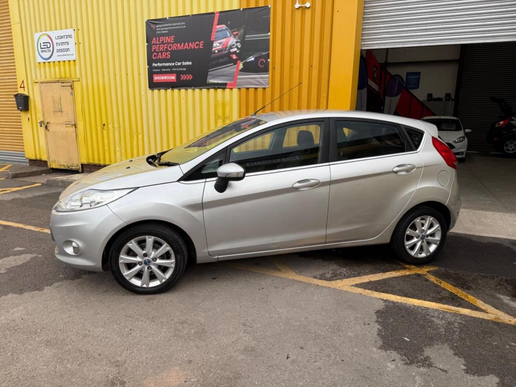 View FORD FIESTA 1.3 Zetec