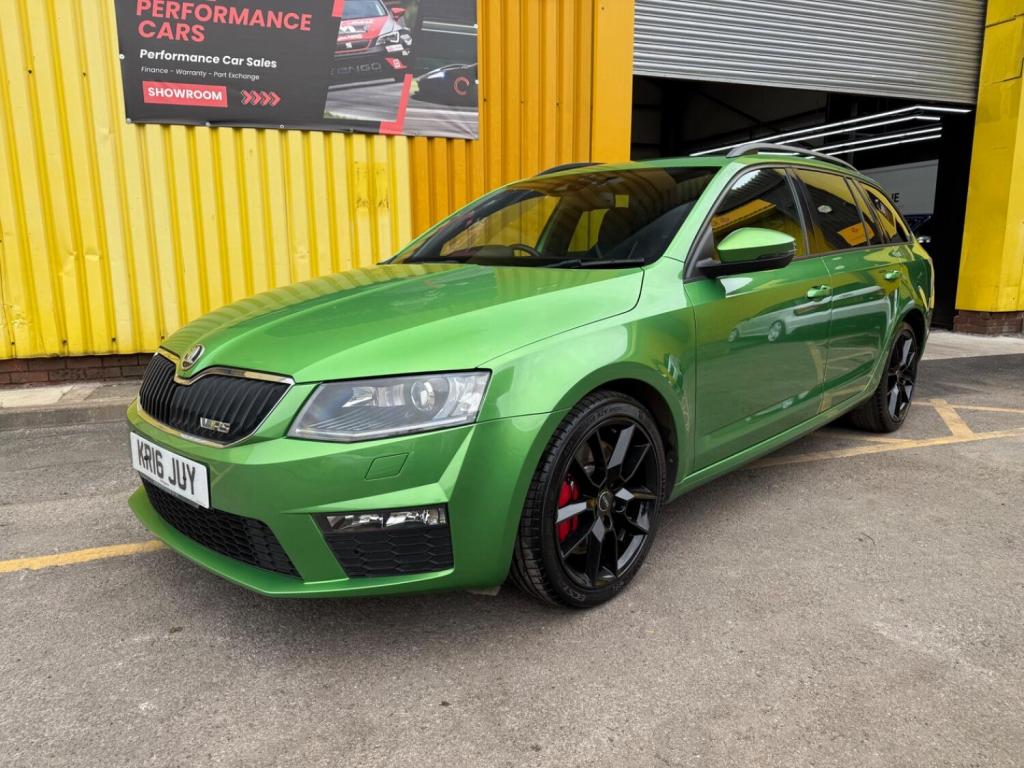 View SKODA OCTAVIA 2.0 TFSI vRS