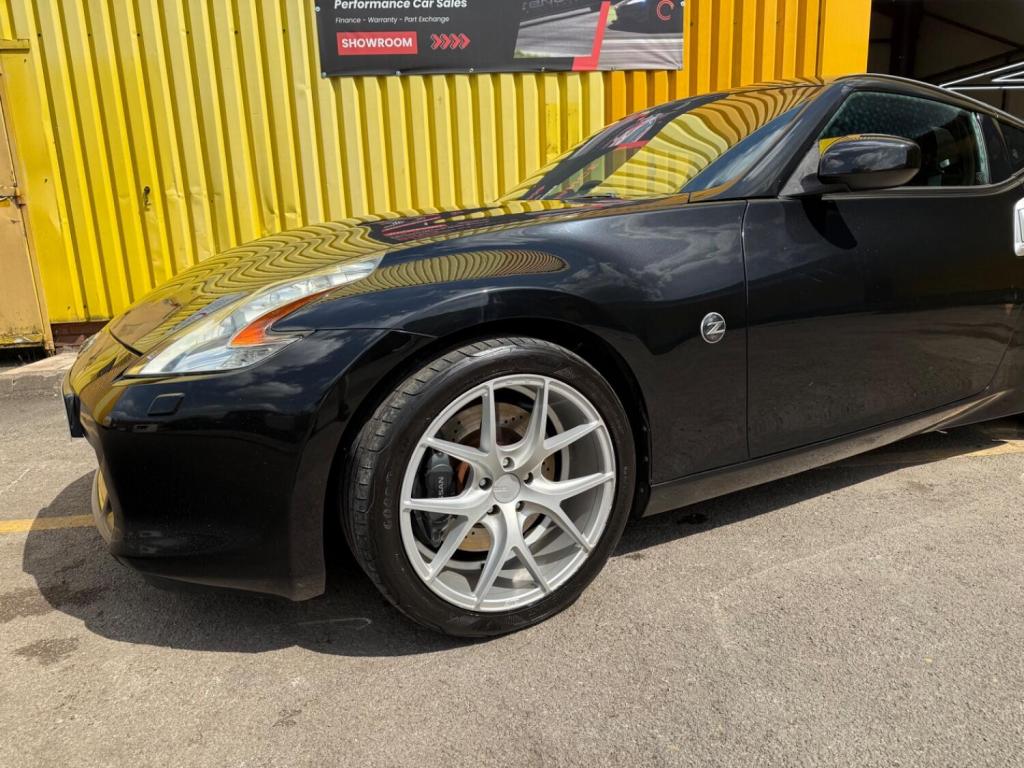 NISSAN 370Z
