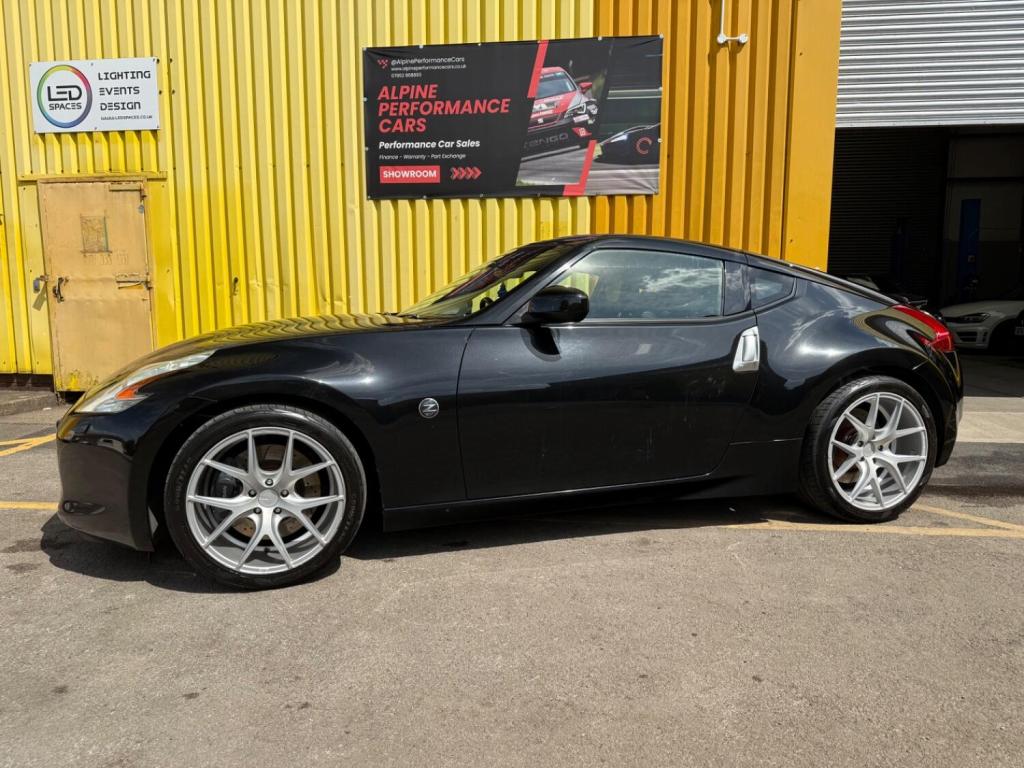 NISSAN 370Z