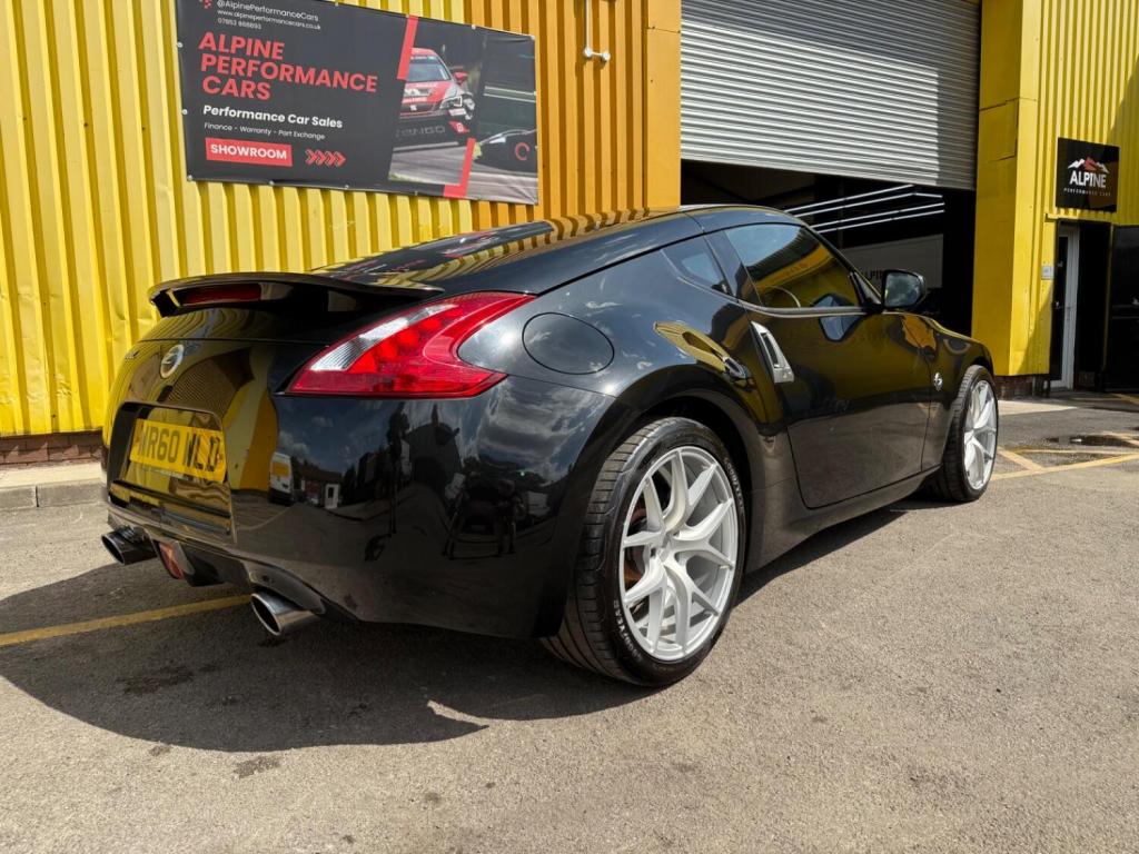 View NISSAN 370Z 3.7 V6 GT