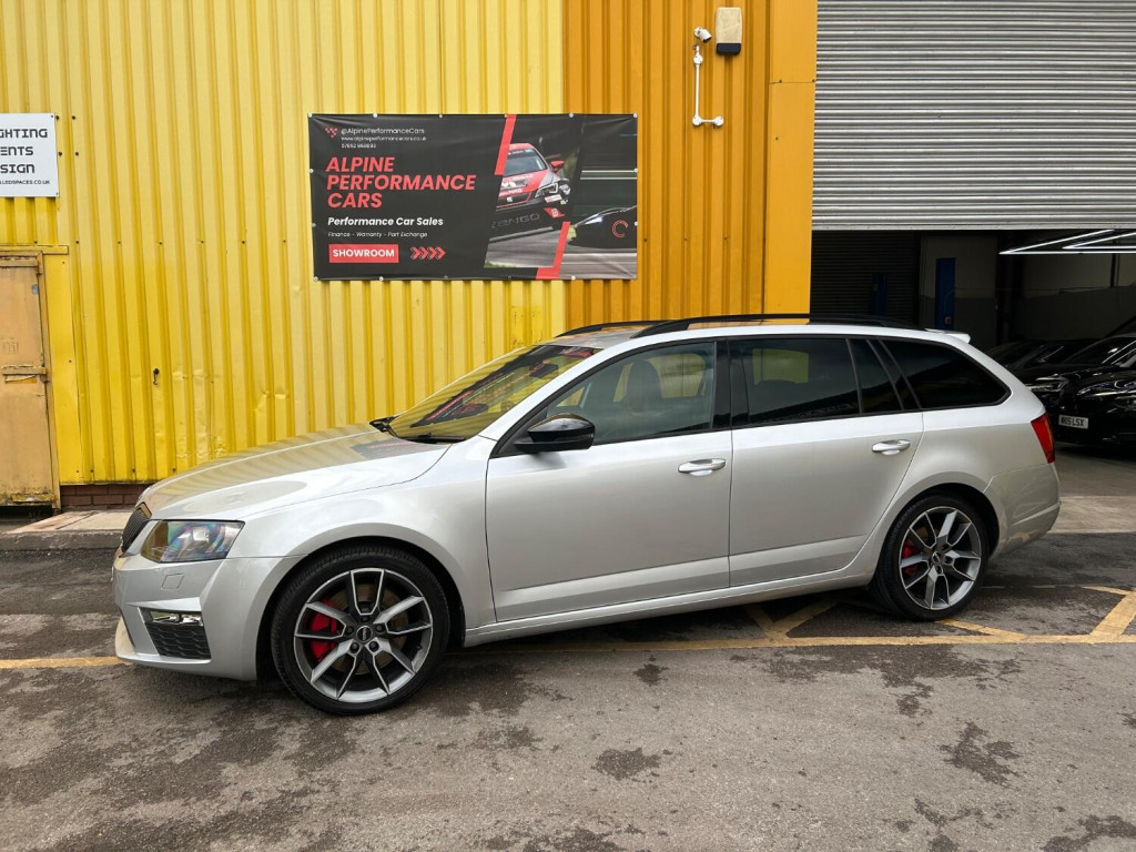 View SKODA OCTAVIA 2.0 TFSI vRS