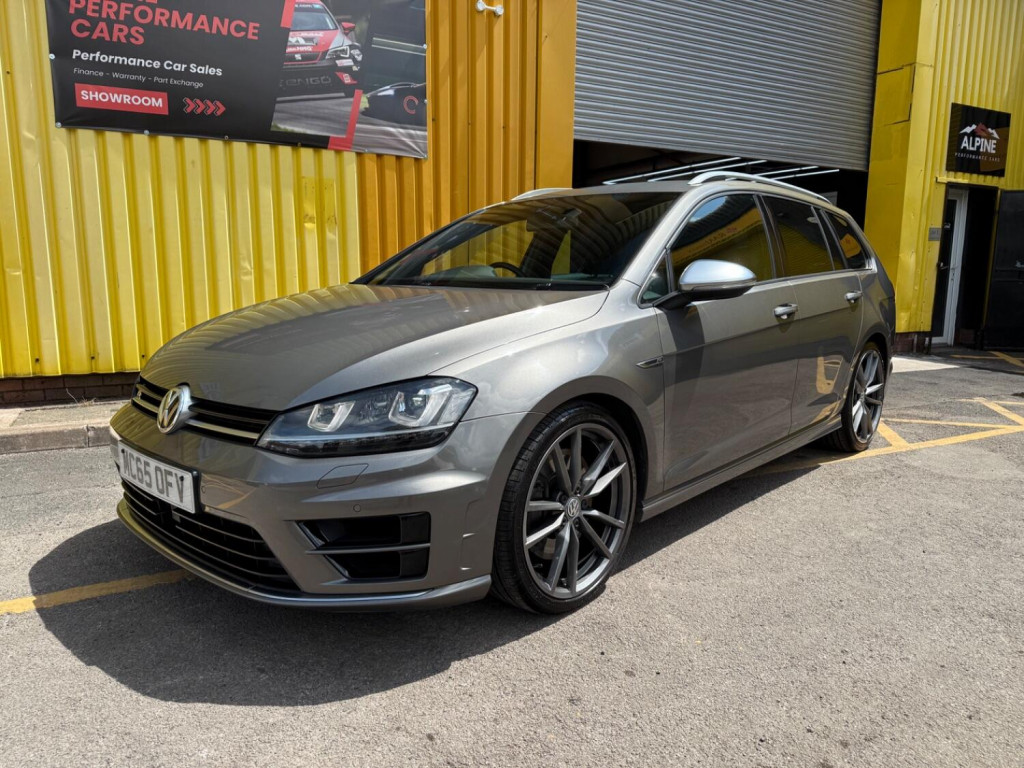 View VOLKSWAGEN GOLF 2.0 TSI BlueMotion Tech R