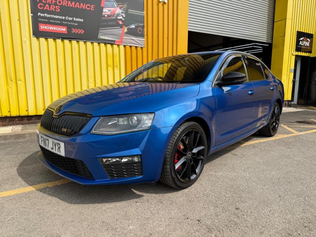 View SKODA OCTAVIA 2.0 TSI vRS