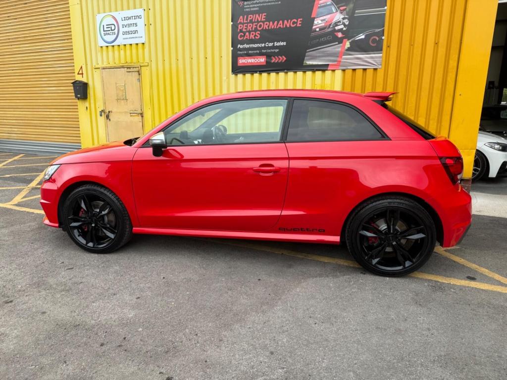 AUDI S1