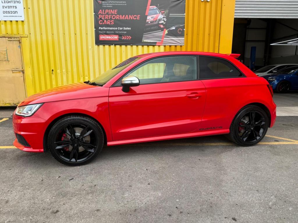 AUDI S1