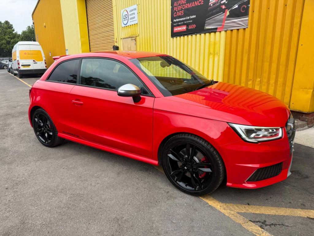 AUDI S1