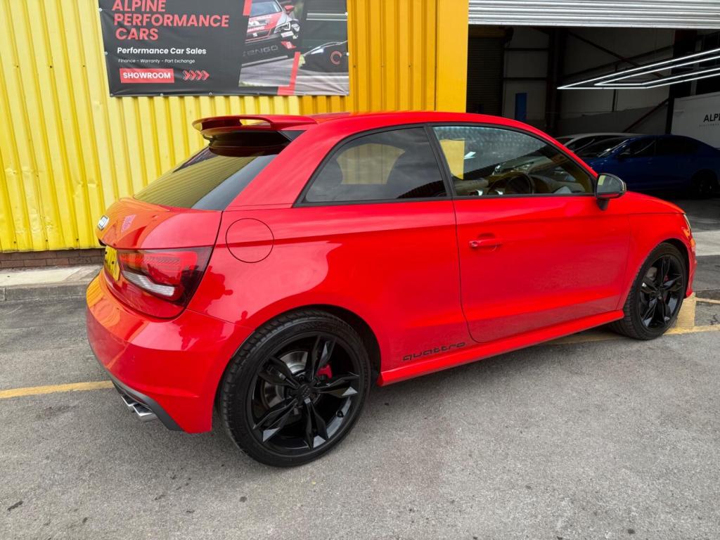 AUDI S1