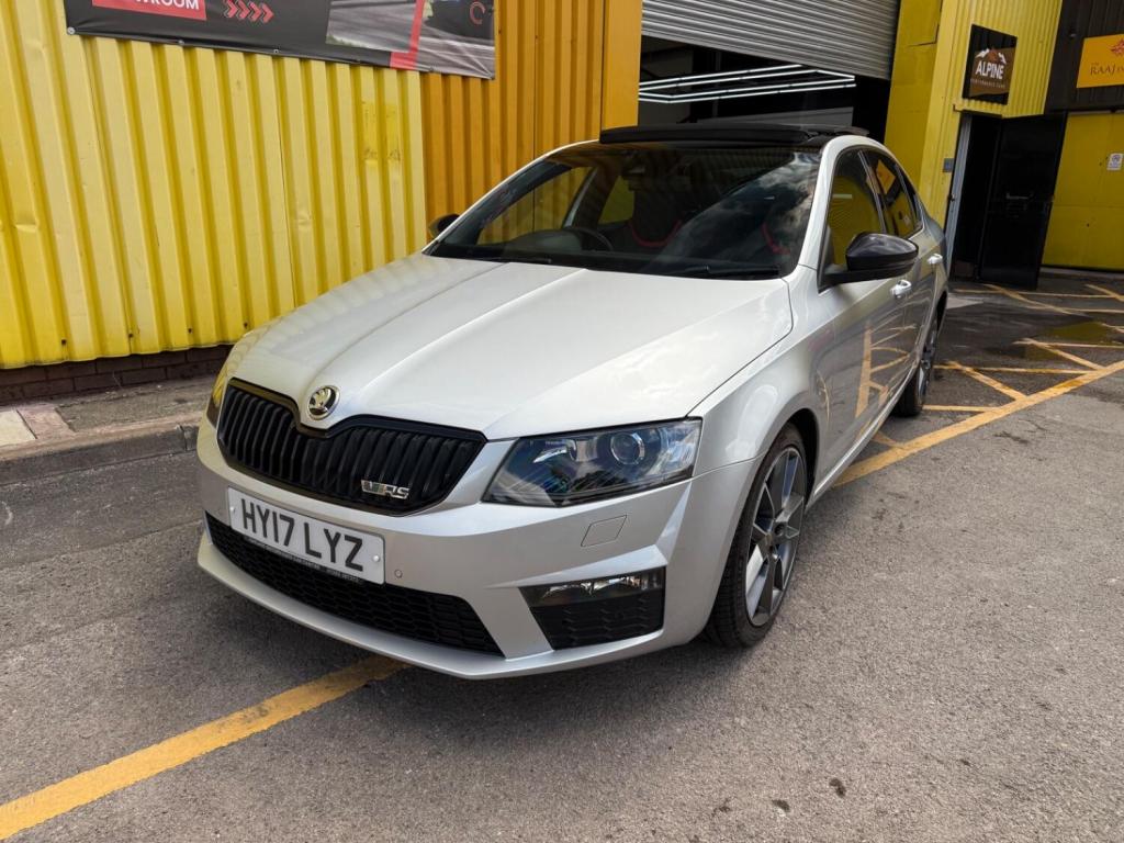 View SKODA OCTAVIA 2.0 TDI vRS
