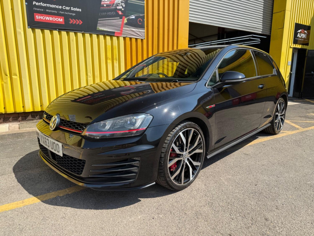 View VOLKSWAGEN GOLF 2.0 TSI BlueMotion Tech GTI Performance