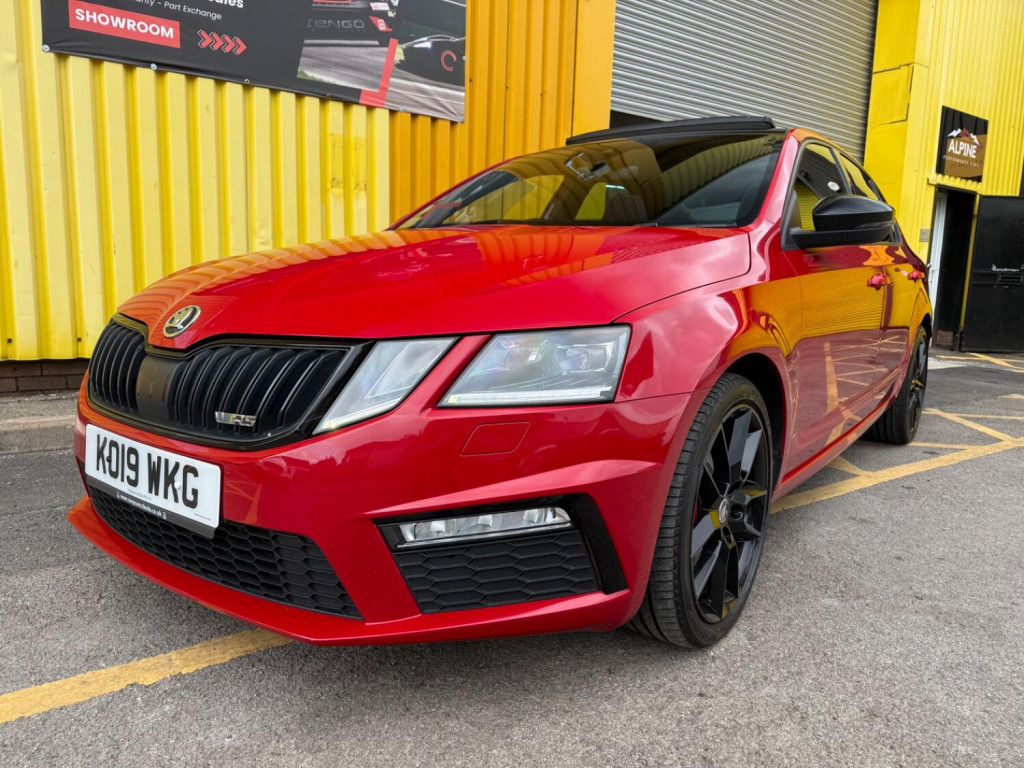 View SKODA OCTAVIA 2.0 TSI vRS