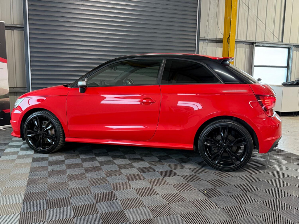 AUDI S1