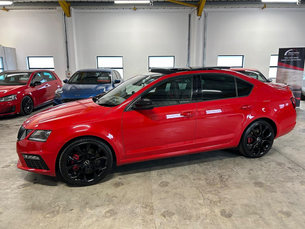 View SKODA OCTAVIA 2.0 TSI vRS