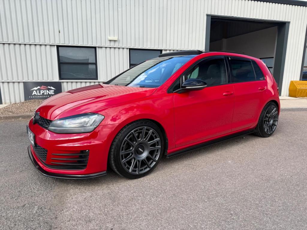 View VOLKSWAGEN GOLF 2.0 TDI BlueMotion Tech GTD