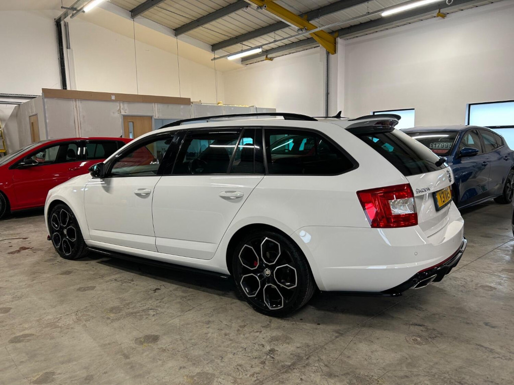 View SKODA OCTAVIA 2.0 TDI vRS