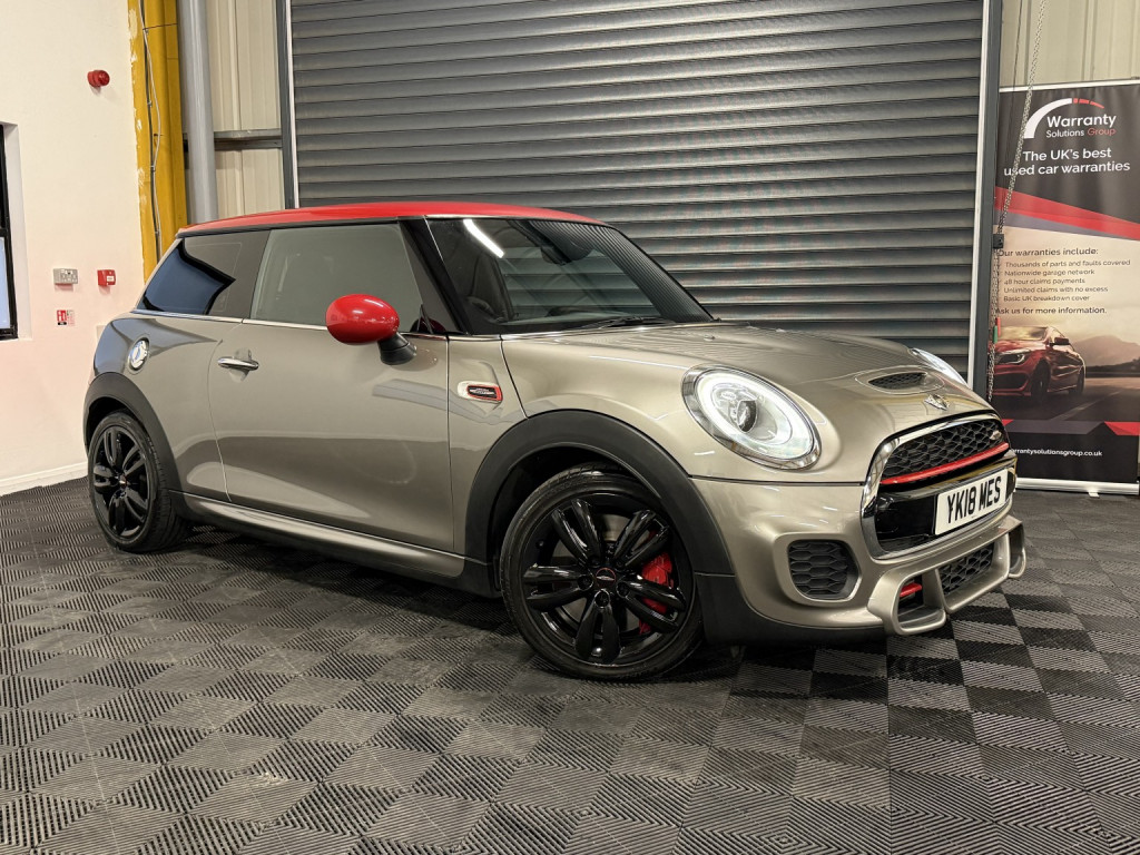 View MINI HATCH 2.0 John Cooper Works Hatch