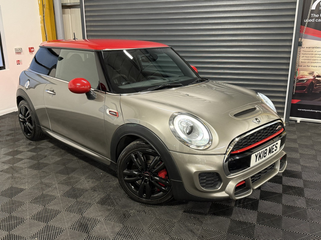 View MINI HATCH 2.0 John Cooper Works Hatch