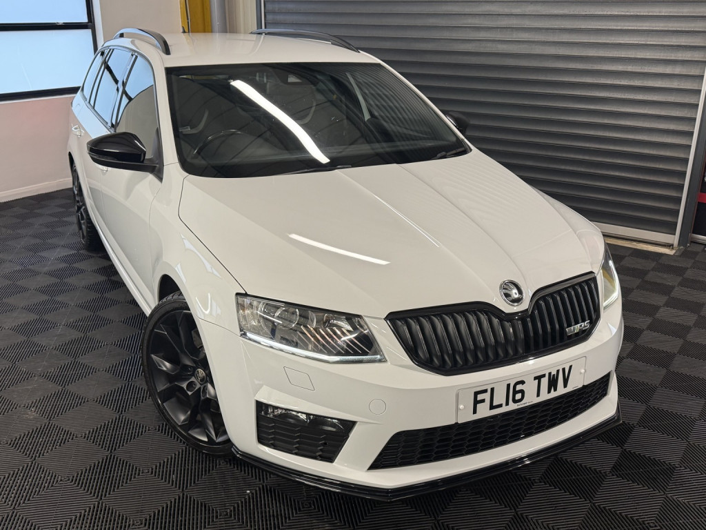 View SKODA OCTAVIA 2.0 TFSI vRS