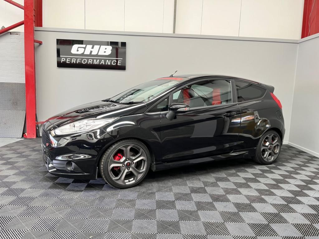 View FORD FIESTA ST-2