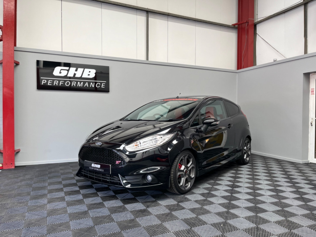 View FORD FIESTA ST-2
