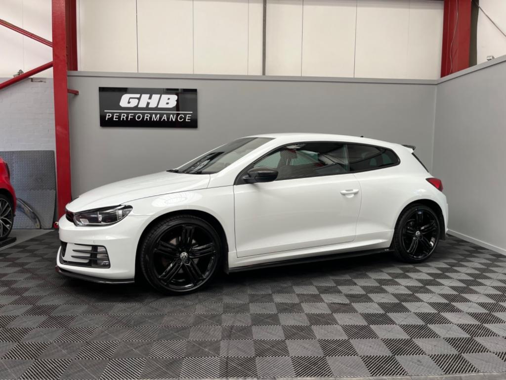 View VOLKSWAGEN SCIROCCO R LINE TSI BLUEMOTION TECHNOLOGY