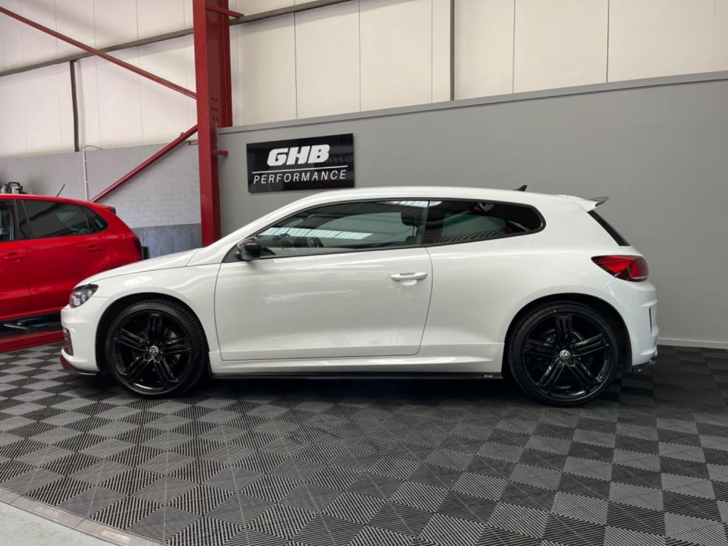 View VOLKSWAGEN SCIROCCO R LINE TSI BLUEMOTION TECHNOLOGY