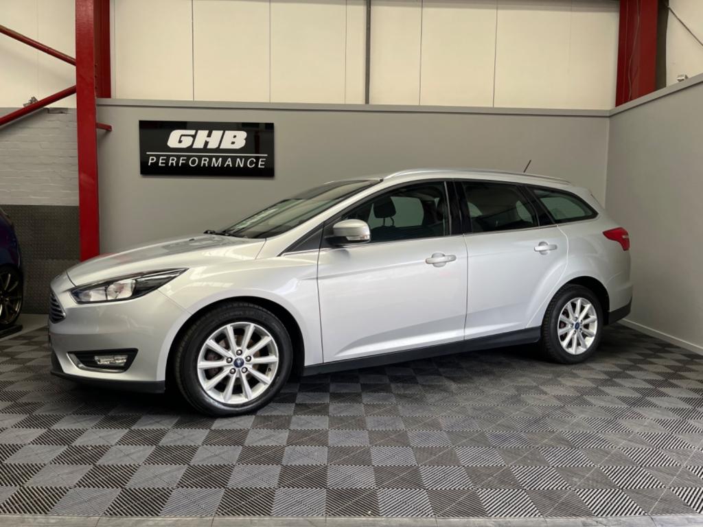 View FORD FOCUS TITANIUM TDCI