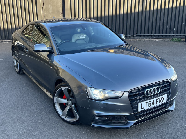 AUDI A5 3.0 TDI V6 Black Edition