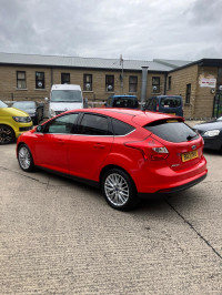 FORD FOCUS