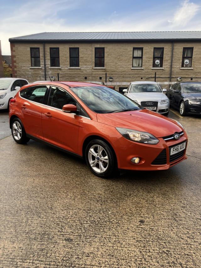 FORD FOCUS