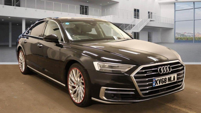 AUDI A8