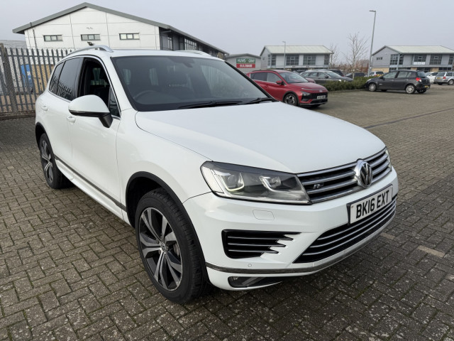 VOLKSWAGEN TOUAREG 3.0 TDI V6 BlueMotion Tech R-Line