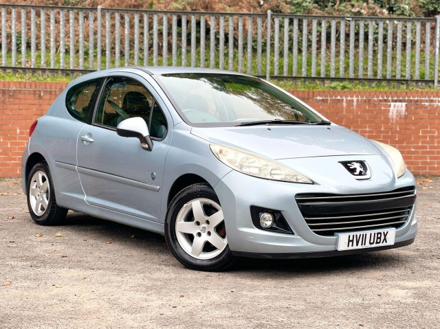 PEUGEOT 207