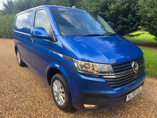 VOLKSWAGEN TRANSPORTER