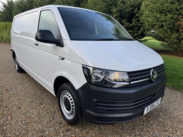 VOLKSWAGEN TRANSPORTER