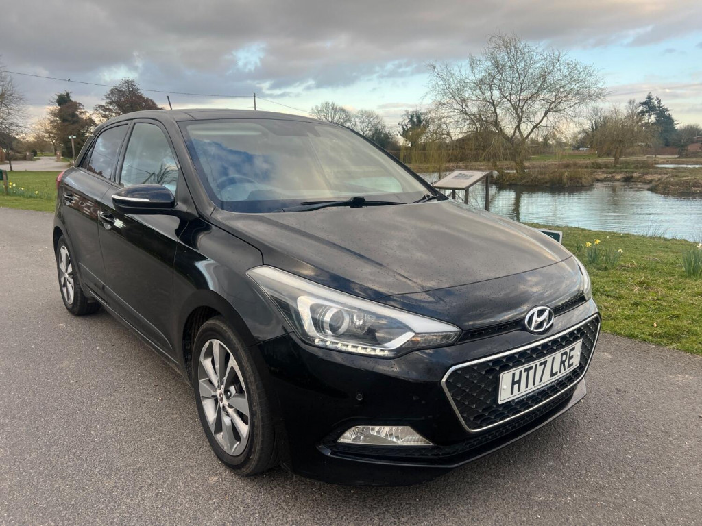 HYUNDAI I20 1.4 CRDi Premium SE Nav