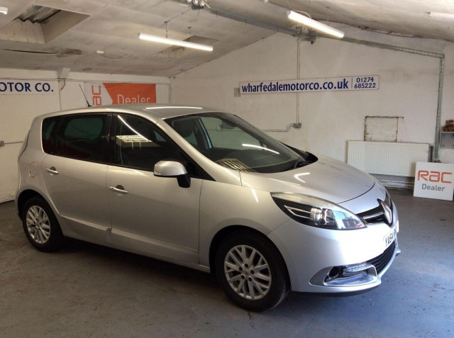 RENAULT SCENIC