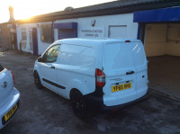 FORD TRANSIT COURIER