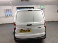 FORD TRANSIT COURIER