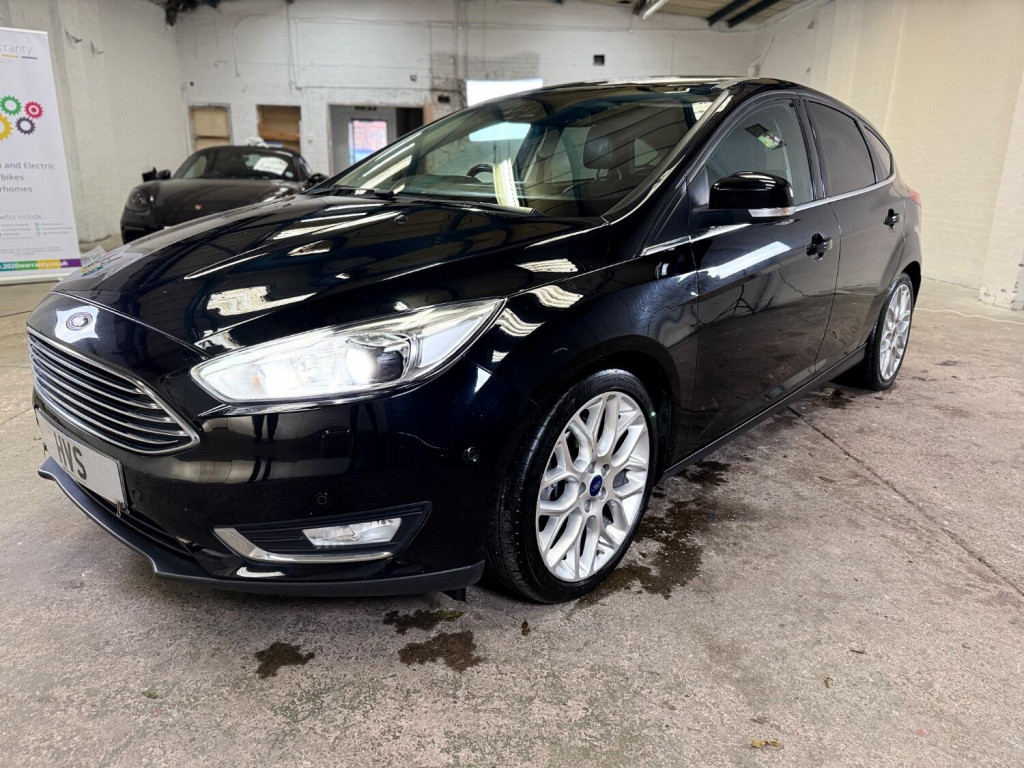 View FORD FOCUS 1.0 T EcoBoost Titanium X