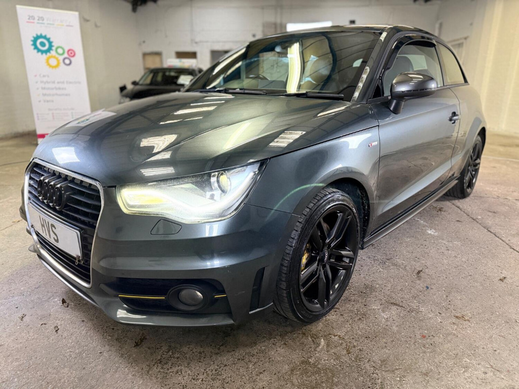 View AUDI A1 1.6 TDI S line
