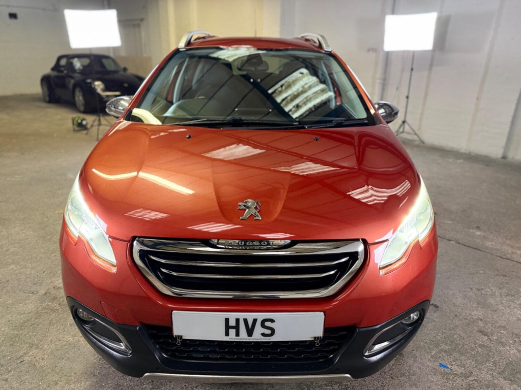 View PEUGEOT 2008 1.2 VTi PureTech Crossway