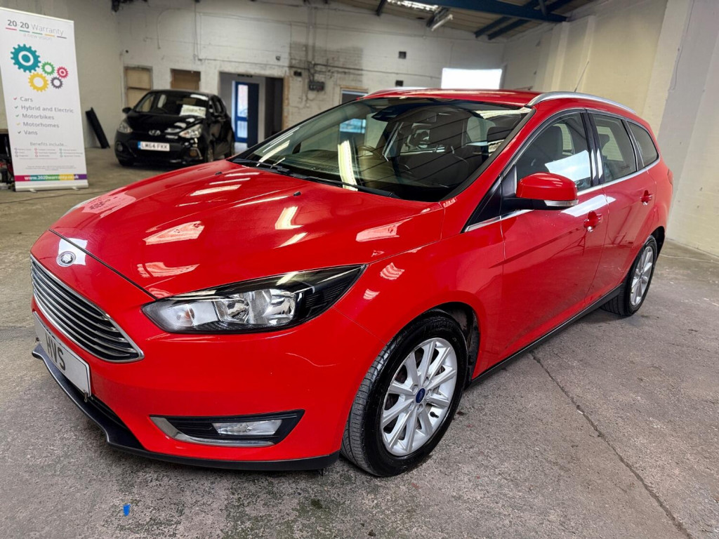 View FORD FOCUS 1.0 T EcoBoost Titanium