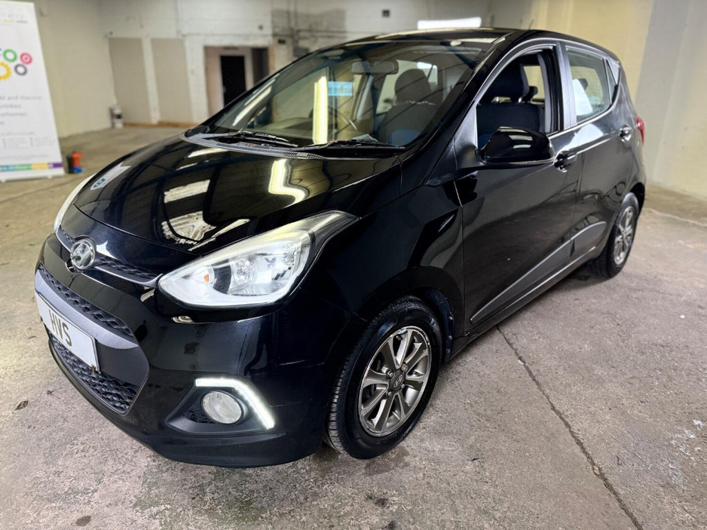View HYUNDAI I10 1.2 Premium