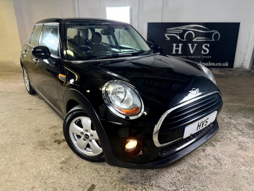 View MINI HATCH 1.5 5-Door Hatch Cooper D