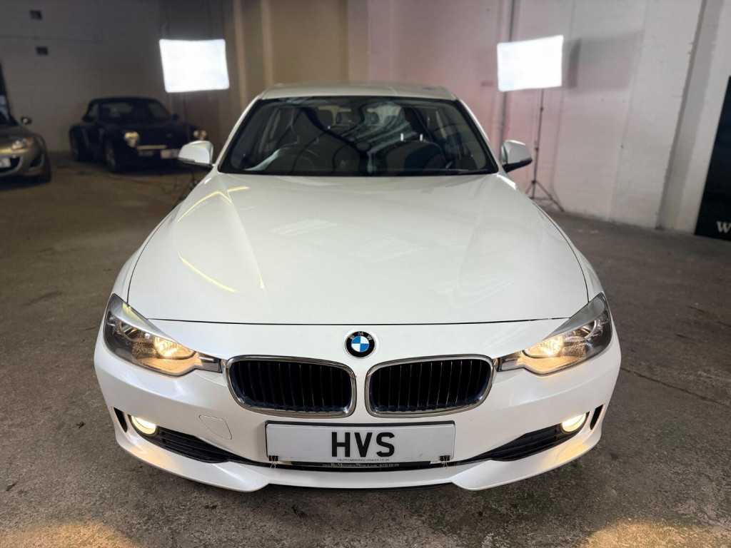 View BMW 3 SERIES 2.0 320d Efficient Dynamics