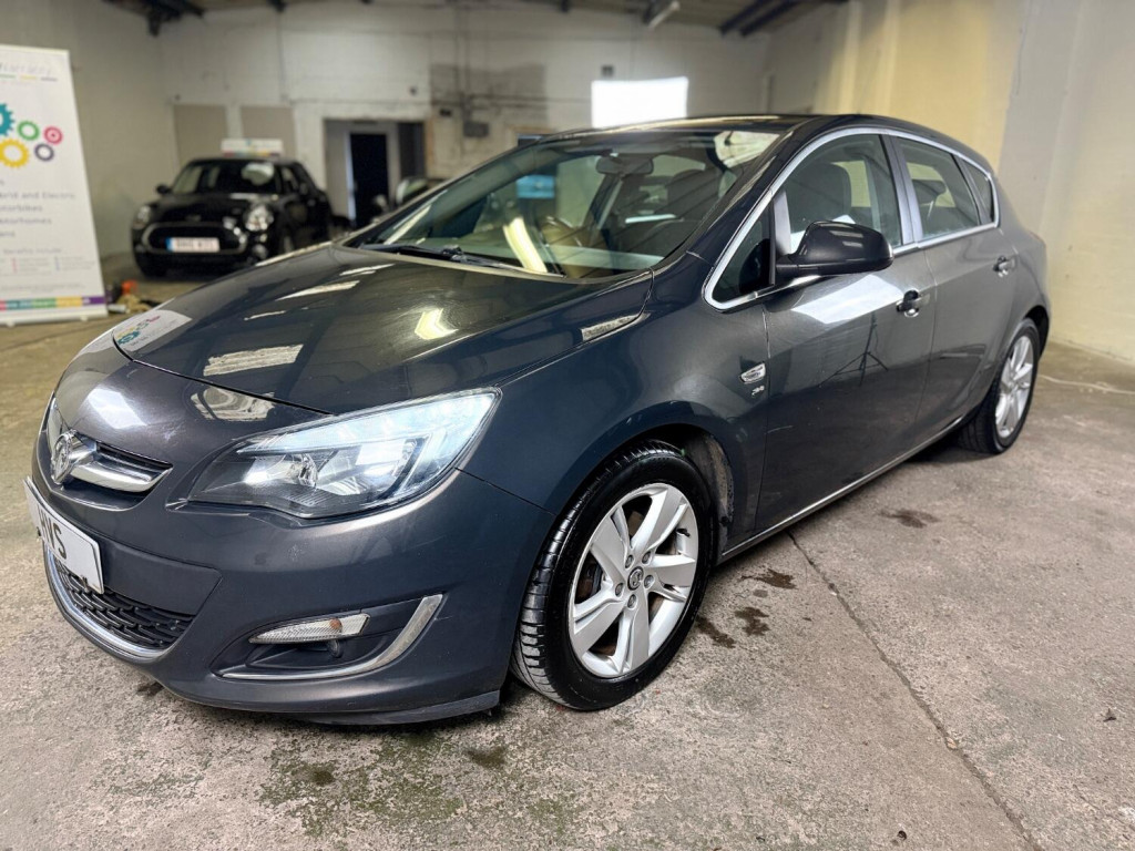 View VAUXHALL ASTRA 1.7 CDTi ecoFLEX SRi