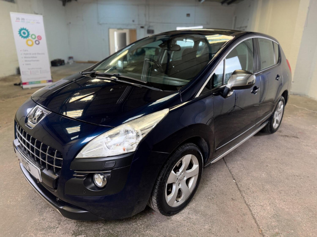 View PEUGEOT 3008 1.6 HDi Exclusive